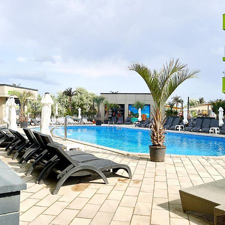 Evelyn'S Apartment Spa&Pool Beach Resort مامايا المظهر الخارجي الصورة