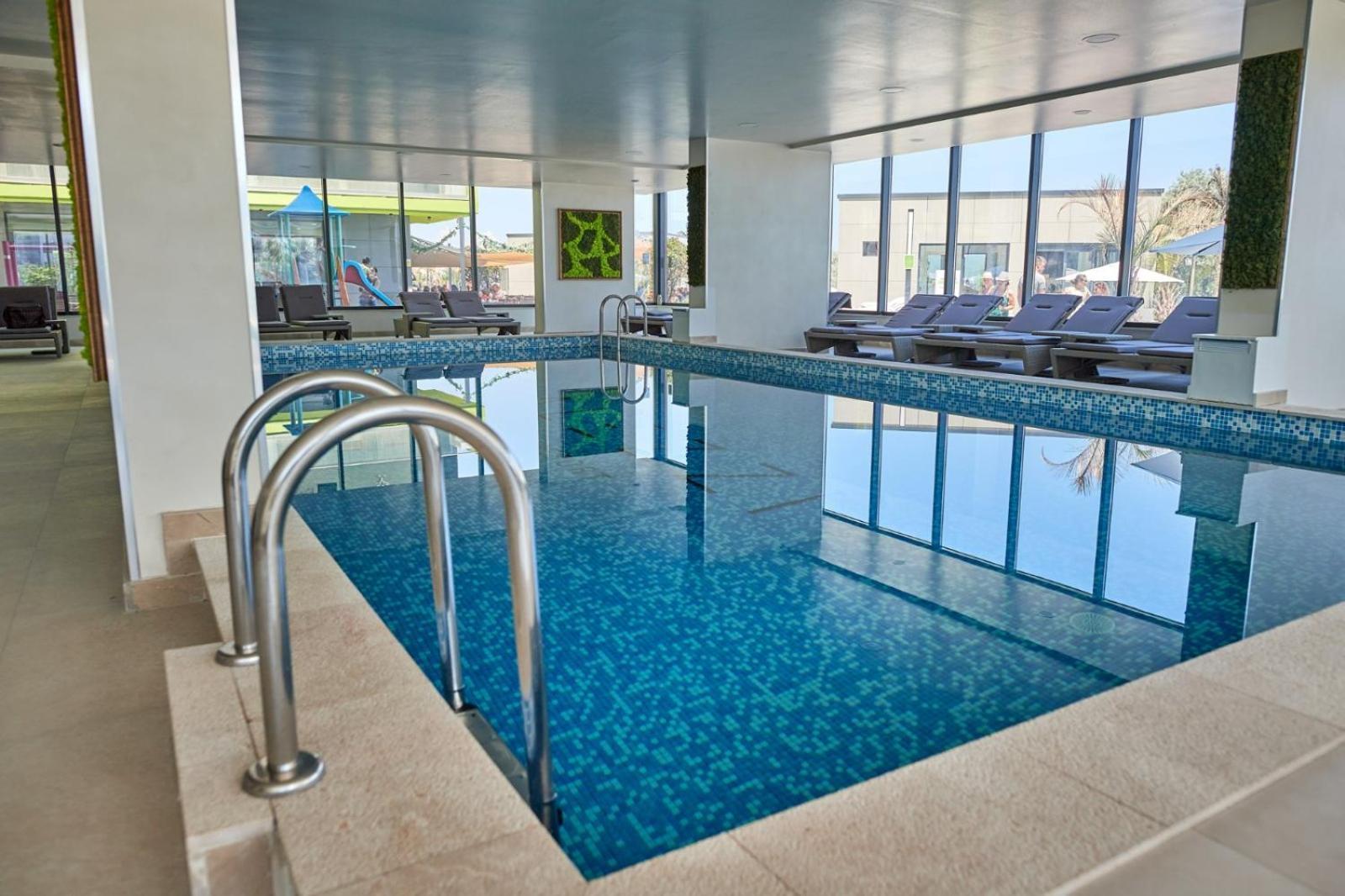 Evelyn'S Apartment Spa&Pool Beach Resort مامايا المظهر الخارجي الصورة